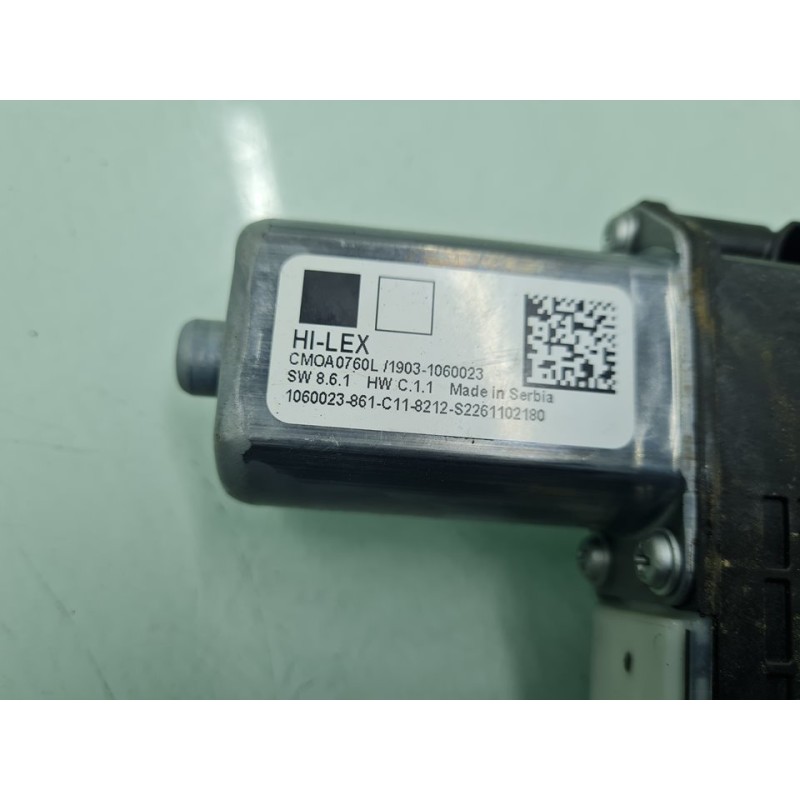 MOTOR ELEVALUNAS DELANTERO DERECHO 1060023 