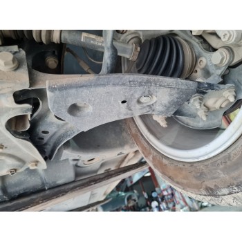 BRAZO SUSPENSION INFERIOR DELANTERO IZQUIERDO 