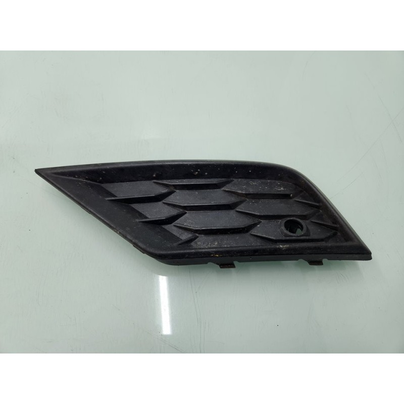 REJILLA PARAGOLPES IZQUIERDA 5NA853665A 