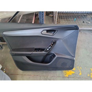 GUARNECIDO PUERTA DELANTERA IZQUIERDA 5FF867011AM 