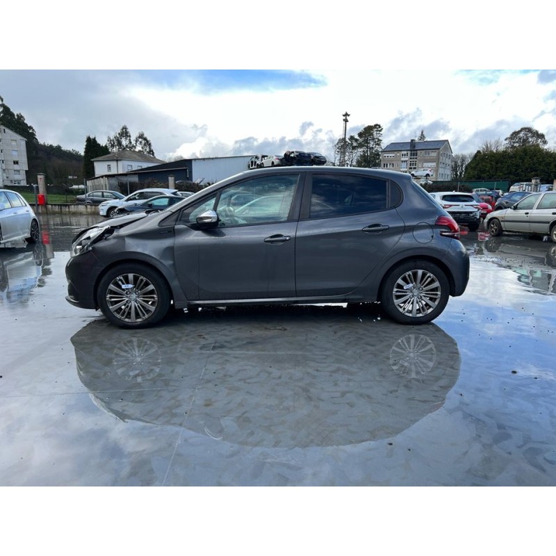 peugeot 208 del año 2019