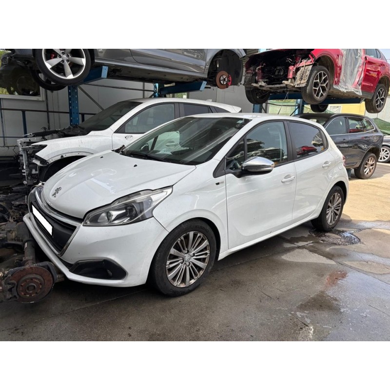 peugeot 208 del año 2016
