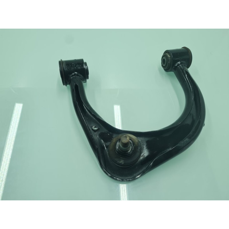 BRAZO SUSPENSION SUPERIOR DELANTERO IZQUIERDO 