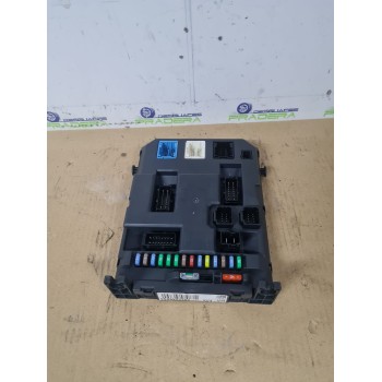 CAJA RELES / FUSIBLES 9666952280 