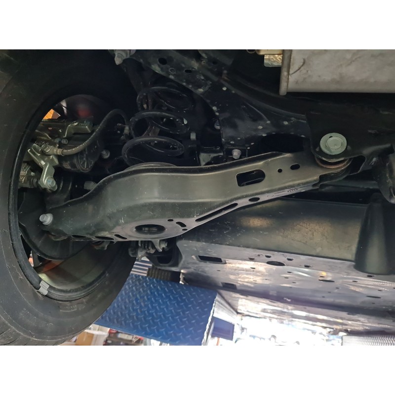 BRAZO SUSPENSION TRASERO IZQUIERDO 48730F4010 