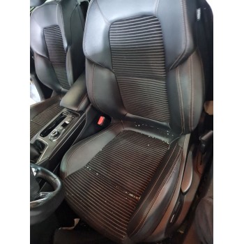 ASIENTO DELANTERO IZQUIERDO 