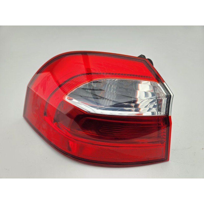 PILOTO TRASERO IZQUIERDO 924011W2 