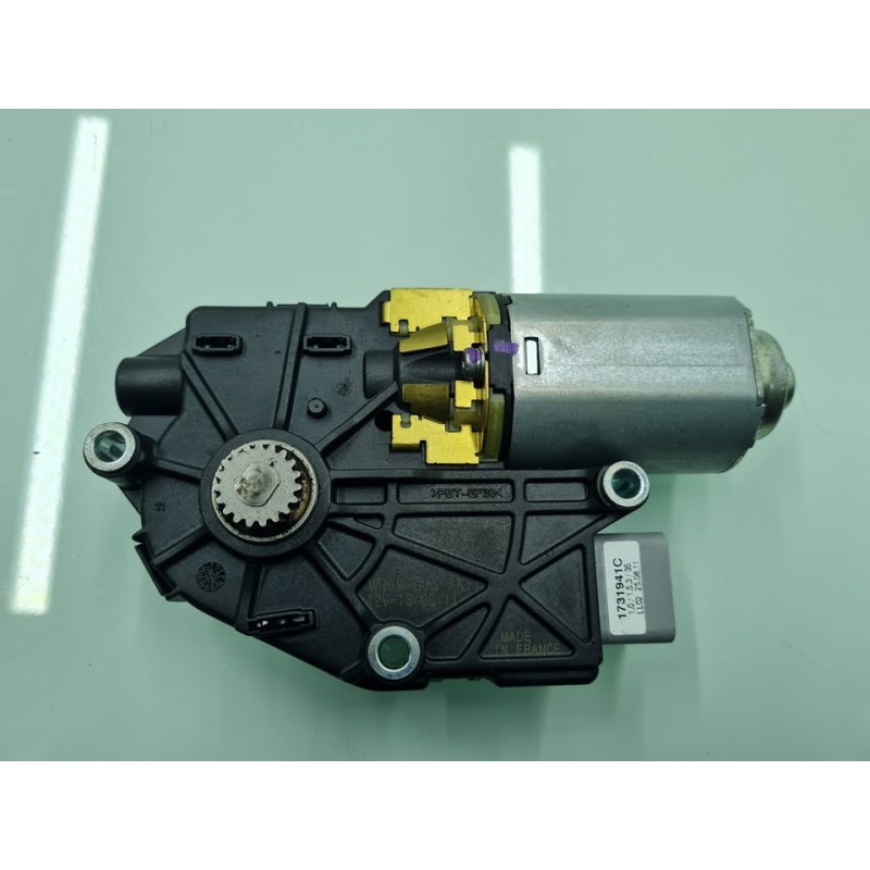 MOTOR TECHO ELECTRICO WR09C05AA 