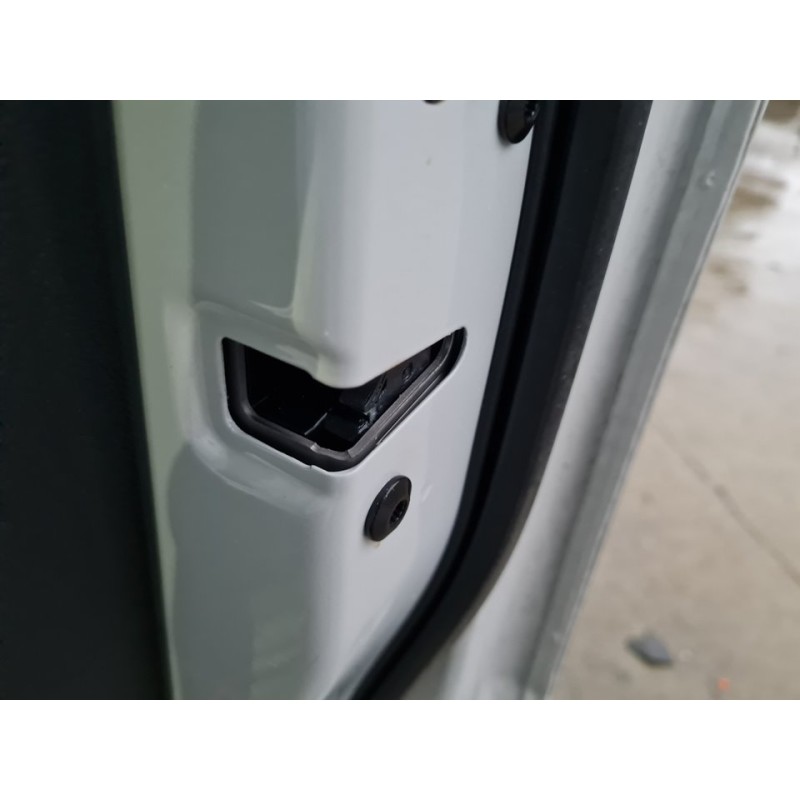 CERRADURA PUERTA DELANTERA DERECHA 