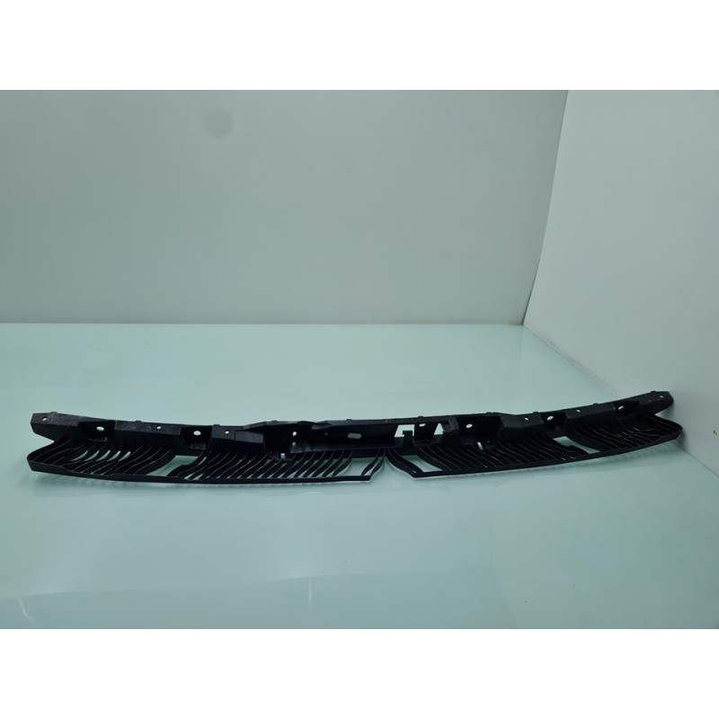 SOPORTE PARAGOLPES TRASERO 5NA807863 