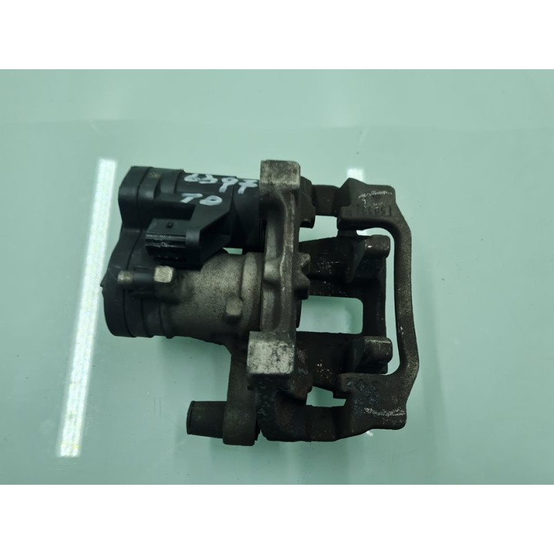 PINZA DE FRENO TRASERA DERECHA 5R3615406 