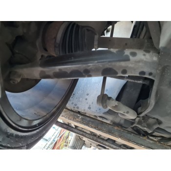 BRAZO SUSPENSION INFERIOR DELANTERO DERECHO 