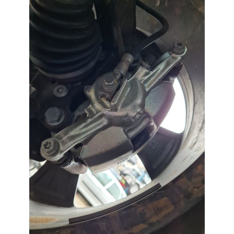 PINZA DE FRENO DELANTERA IZQUIERDA 5WA615123 