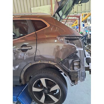 ALETA TRASERA IZQUIERDA 