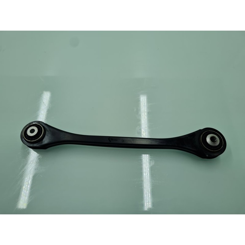 BRAZO SUSPENSION SUPERIOR TRASERO DERECHO 4M0505292D 