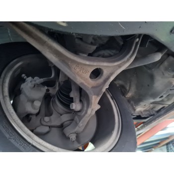 BRAZO SUSPENSION INFERIOR DELANTERO DERECHO 