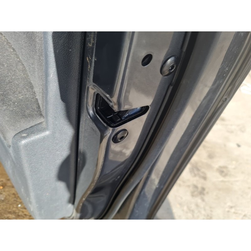 CERRADURA PUERTA DELANTERA DERECHA 