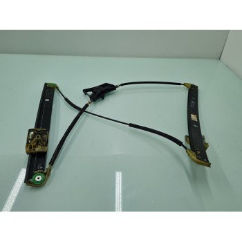 ELEVALUNAS DELANTERO DERECHO 4G0837462 