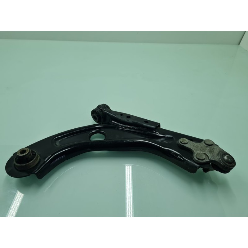 BRAZO SUSPENSION INFERIOR DELANTERO IZQUIERDO 7BAA210102449A 