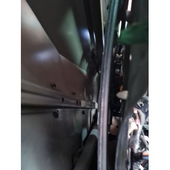 ELEVALUNAS DELANTERO IZQUIERDO 69820F4051 