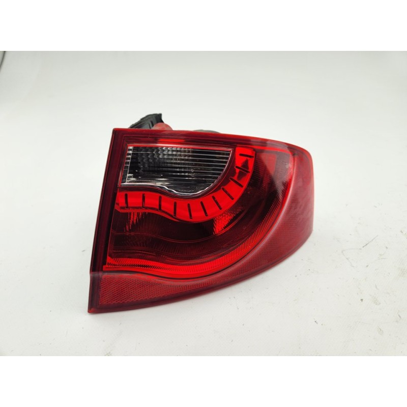 PILOTO TRASERO DERECHO 3R5945096C 