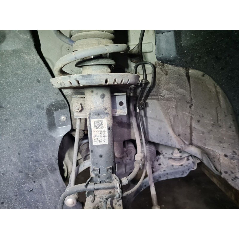 AMORTIGUADOR DELANTERO IZQUIERDO 6R0413031R 