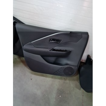 GUARNECIDO PUERTA DELANTERA IZQUIERDA 67620F4120C0 