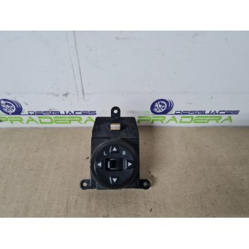 MANDO RETROVISOR 935301W000 