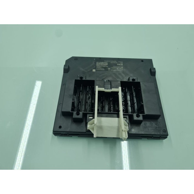 MODULO ELECTRONICO 5Q0937084DL 