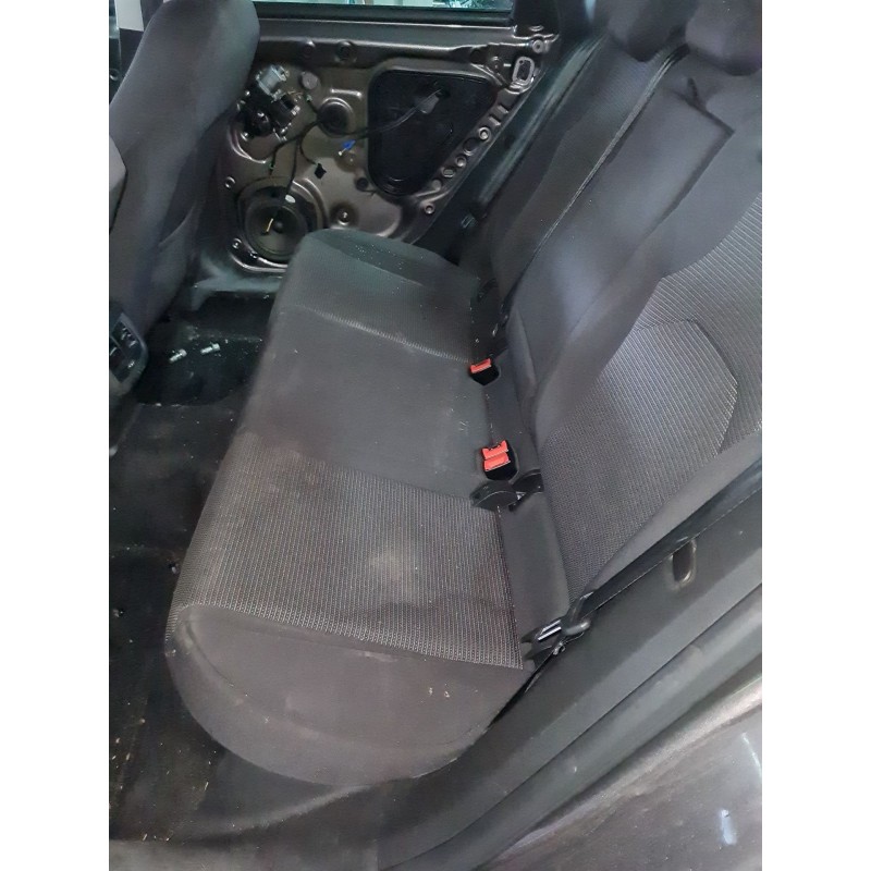 ASIENTO TRASERO 