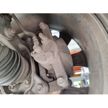 PINZA DE FRENO DELANTERA IZQUIERDA K0Y13399Z 