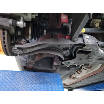 BRAZO SUSPENSION INFERIOR DELANTERO DERECHO 54501H8500 