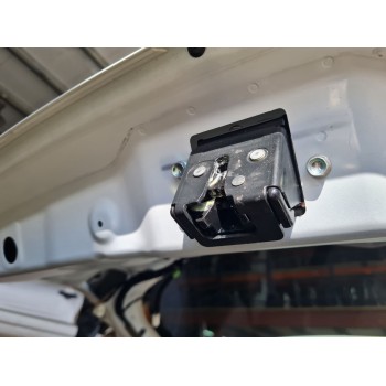 CERRADURA MALETERO / PORTON G33M62310A 