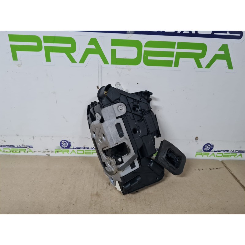 CERRADURA PUERTA DELANTERA DERECHA 5K1837016J 
