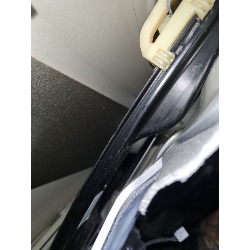 ELEVALUNAS TRASERO IZQUIERDO GN15A27001EB 