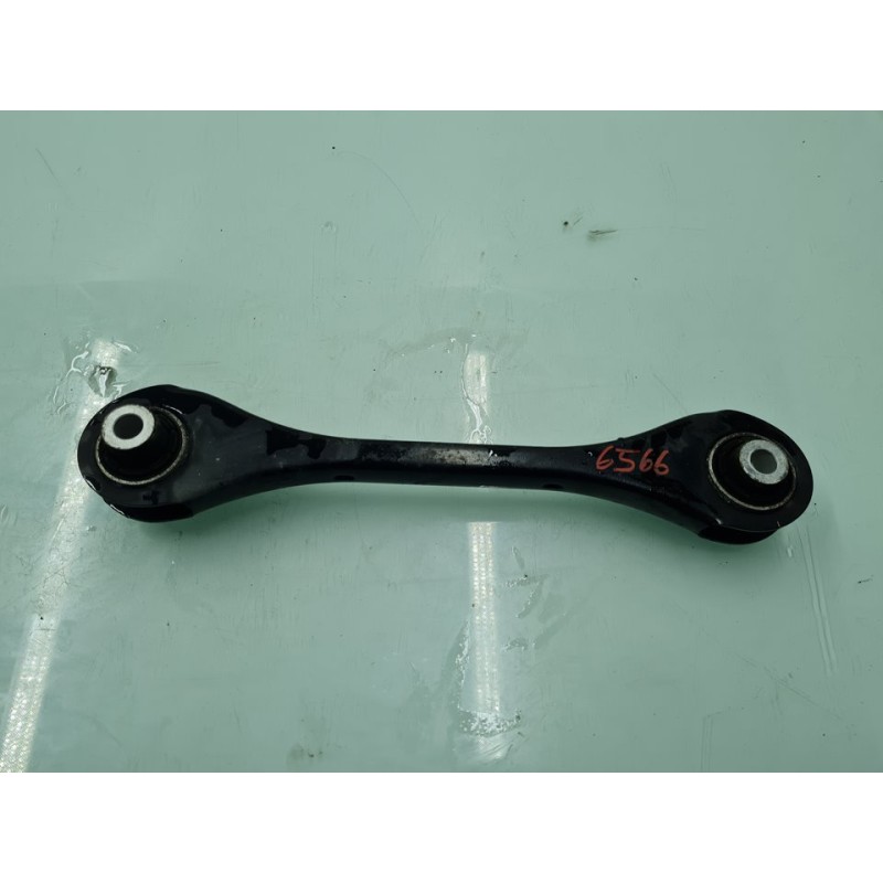 BRAZO SUSPENSION INFERIOR TRASERO DERECHO 5Q0501529F 