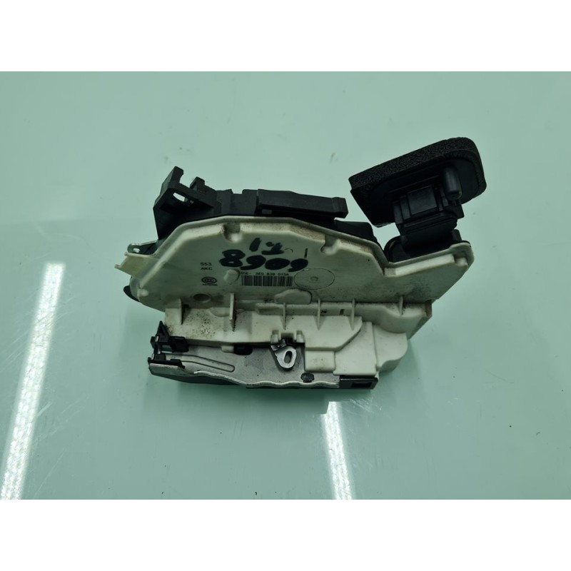 CERRADURA PUERTA TRASERA IZQUIERDA 5E0839015A 