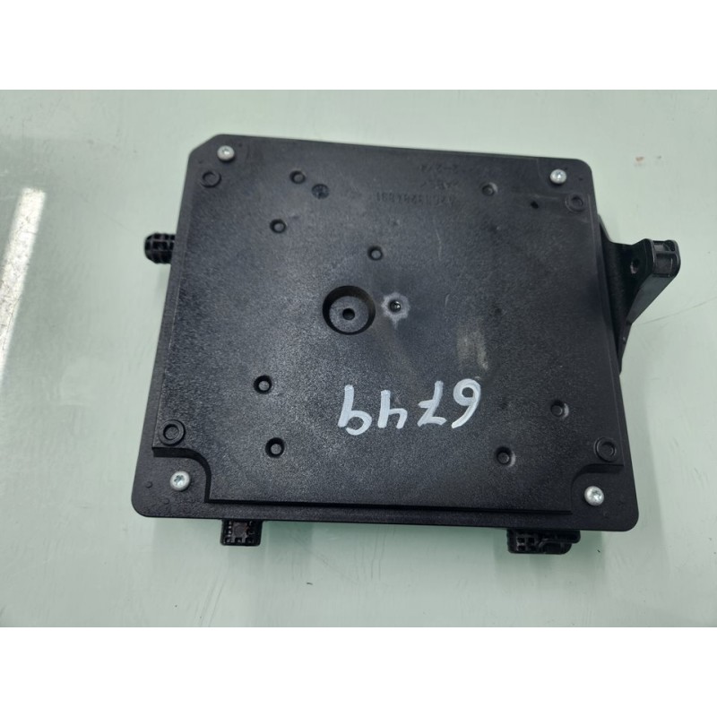 CAJA RELES / FUSIBLES 284B15986R 