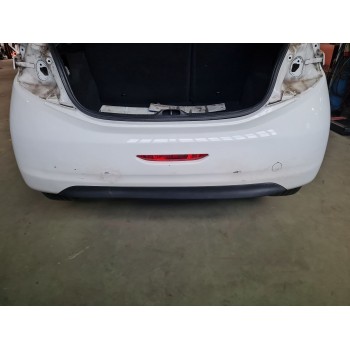 PARAGOLPES TRASERO 