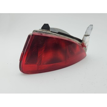 PILOTO TRASERO DERECHO PARAGOLPES 265801896R 