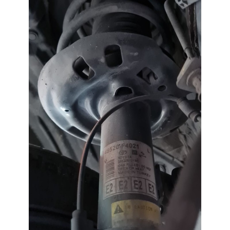 AMORTIGUADOR DELANTERO IZQUIERDO 48520F4021 