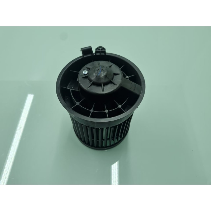 MOTOR CALEFACCION 