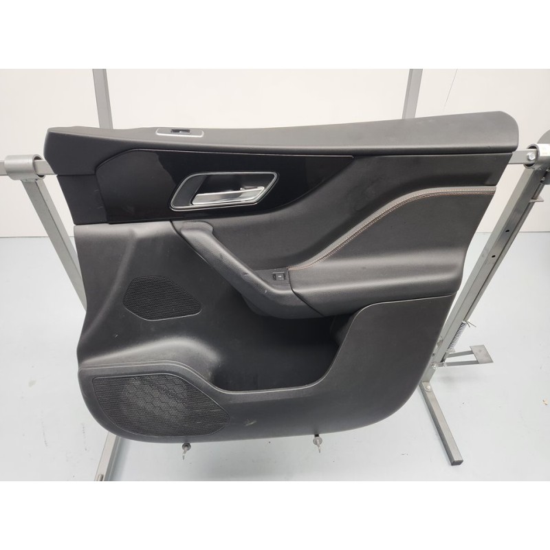GUARNECIDO PUERTA DELANTERA DERECHA HK8320162ABW 