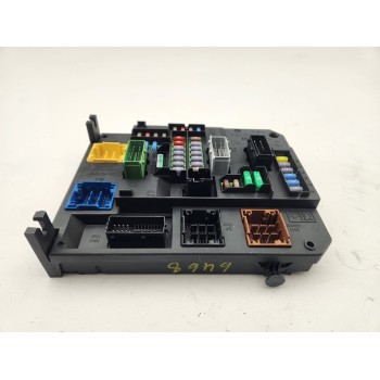 CAJA RELES / FUSIBLES 9806687980 