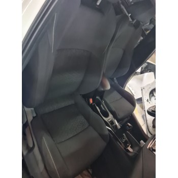 ASIENTO DELANTERO DERECHO 