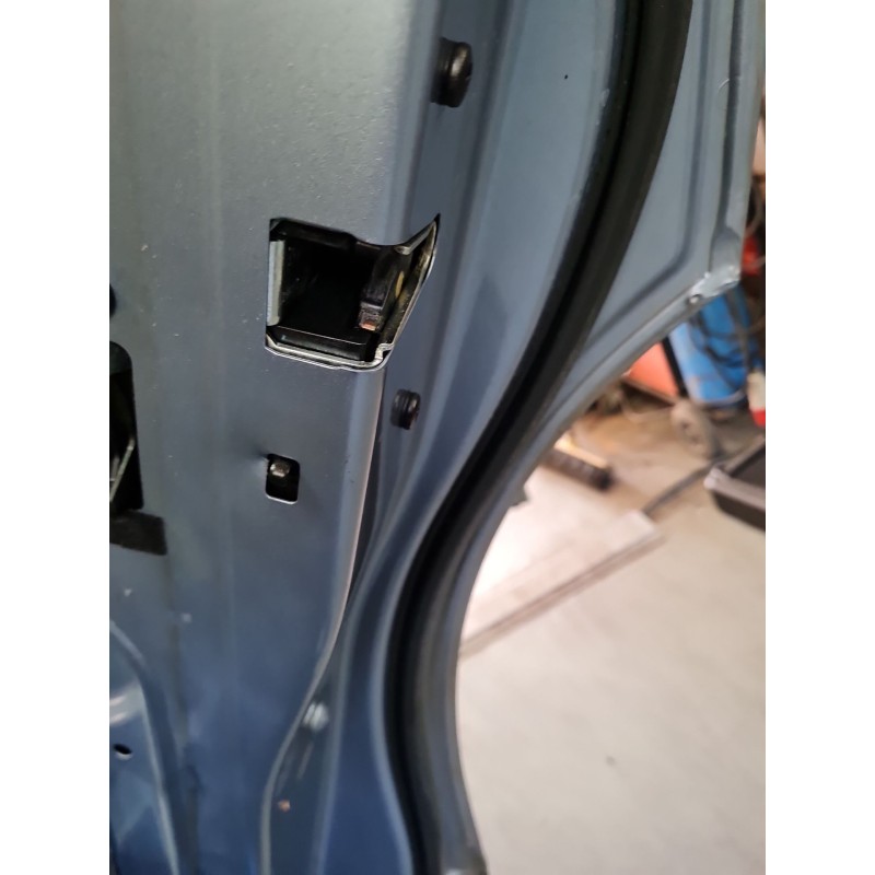 CERRADURA PUERTA TRASERA DERECHA 51227229460 