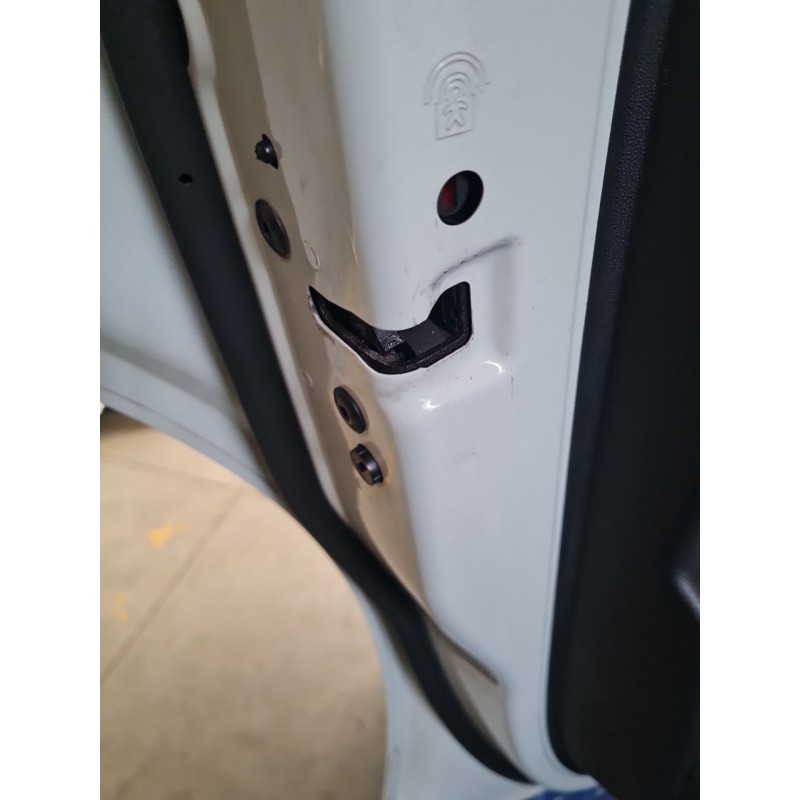 CERRADURA PUERTA TRASERA IZQUIERDA 9819038980 