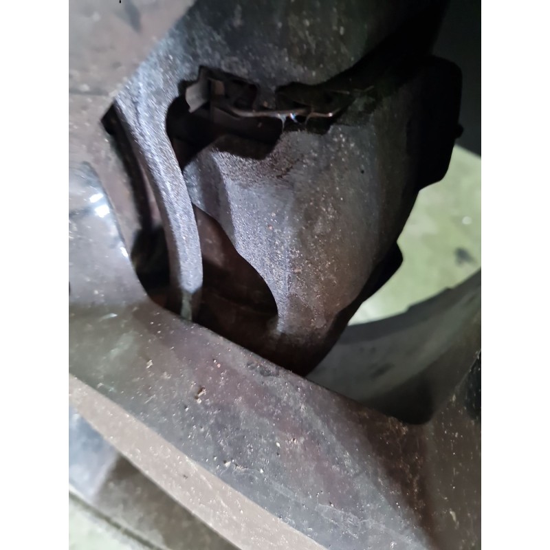 PINZA DE FRENO DELANTERA IZQUIERDA 410114EA0A 