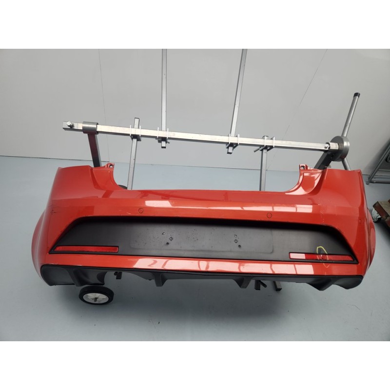 PARAGOLPES TRASERO 6J3807421C 