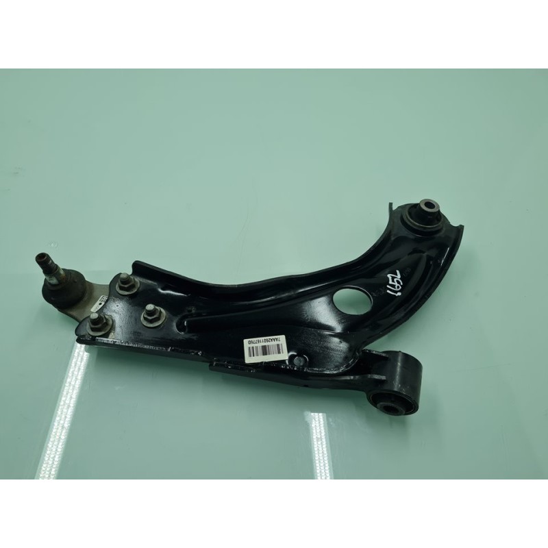 BRAZO SUSPENSION INFERIOR DELANTERO DERECHO 7AAA260116776D 
